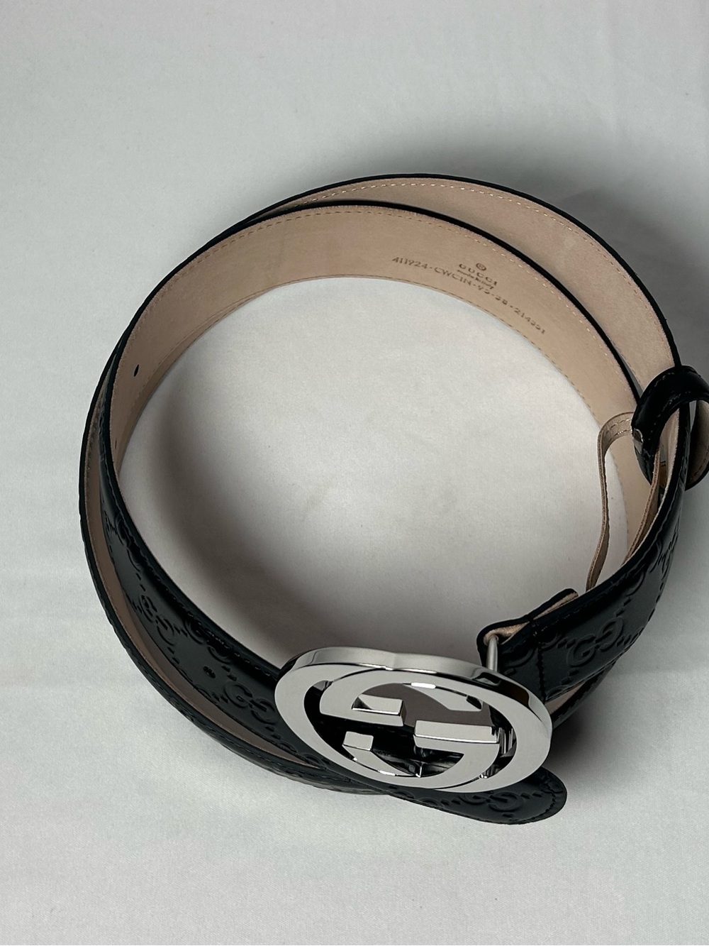 Gucci Men's Black Embossed GG Leather Belt with Silver Interlocking G Buckle 44 - Picture 7 of 9